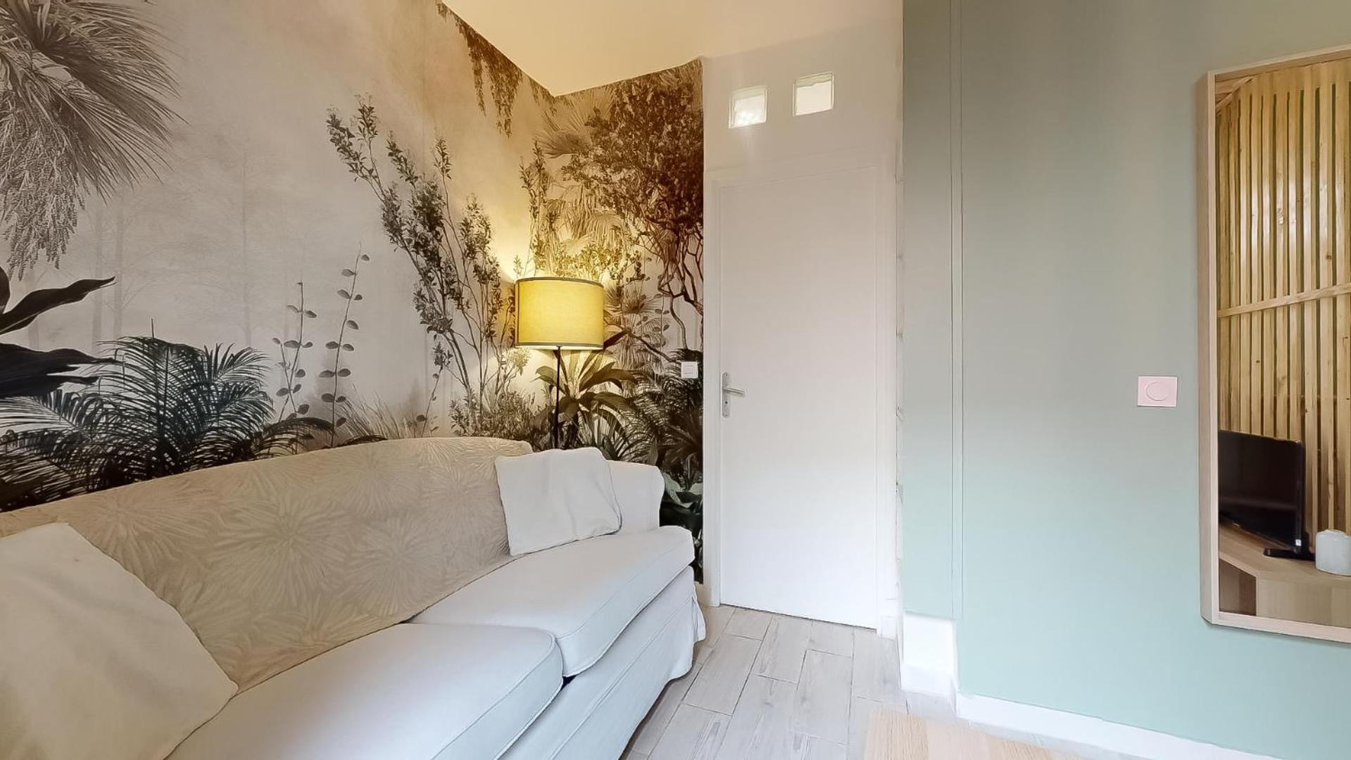 "Le Vert Neuilly" - 10Mn Paris Clichy Luaran gambar