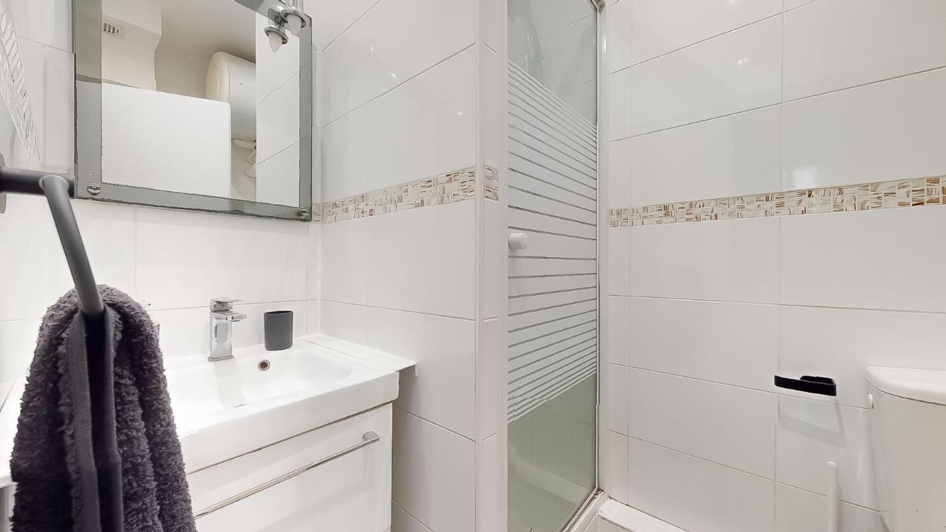 "Le Vert Neuilly" - 10Mn Paris Clichy Luaran gambar